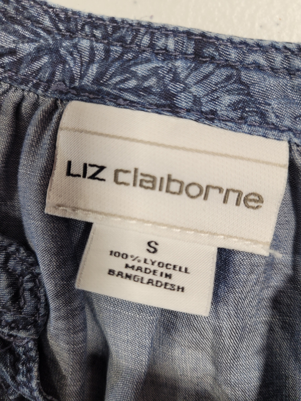 Liz Claiborne Blue Floral Button Henley - Picture 2 of 3